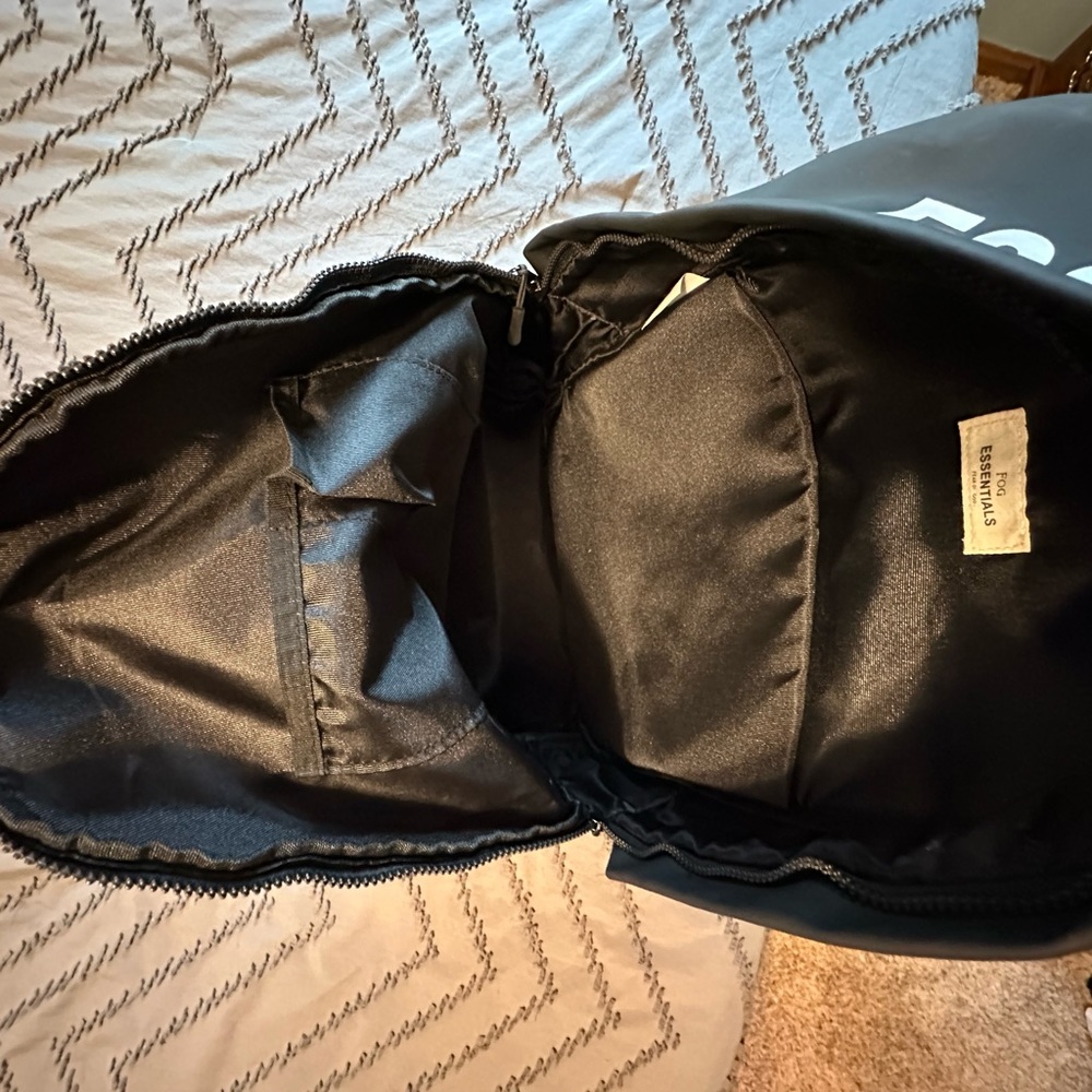 FOG Essentials Backpack - Picture 7 of 10